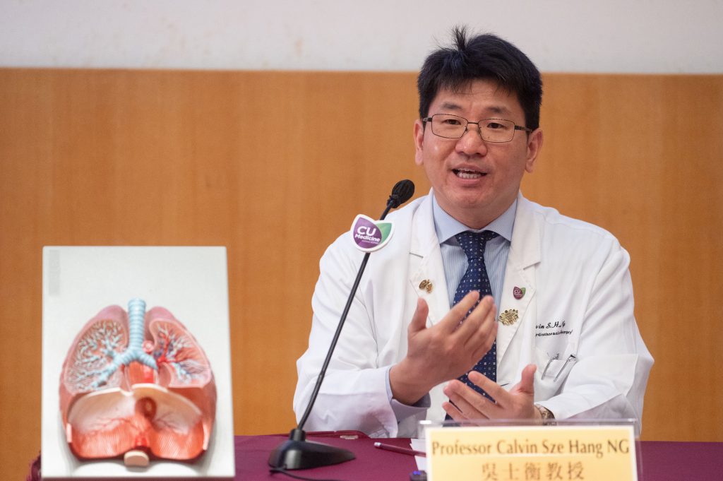 吳教授表示研究團隊計劃於年底將機械人輔助支氣管鏡微波消融術推展於治療原發性肺癌。