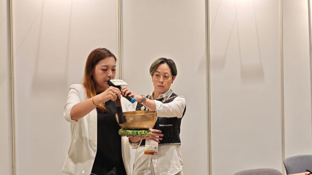 竹村奈緒美教授及註冊中醫黃韻婷博士